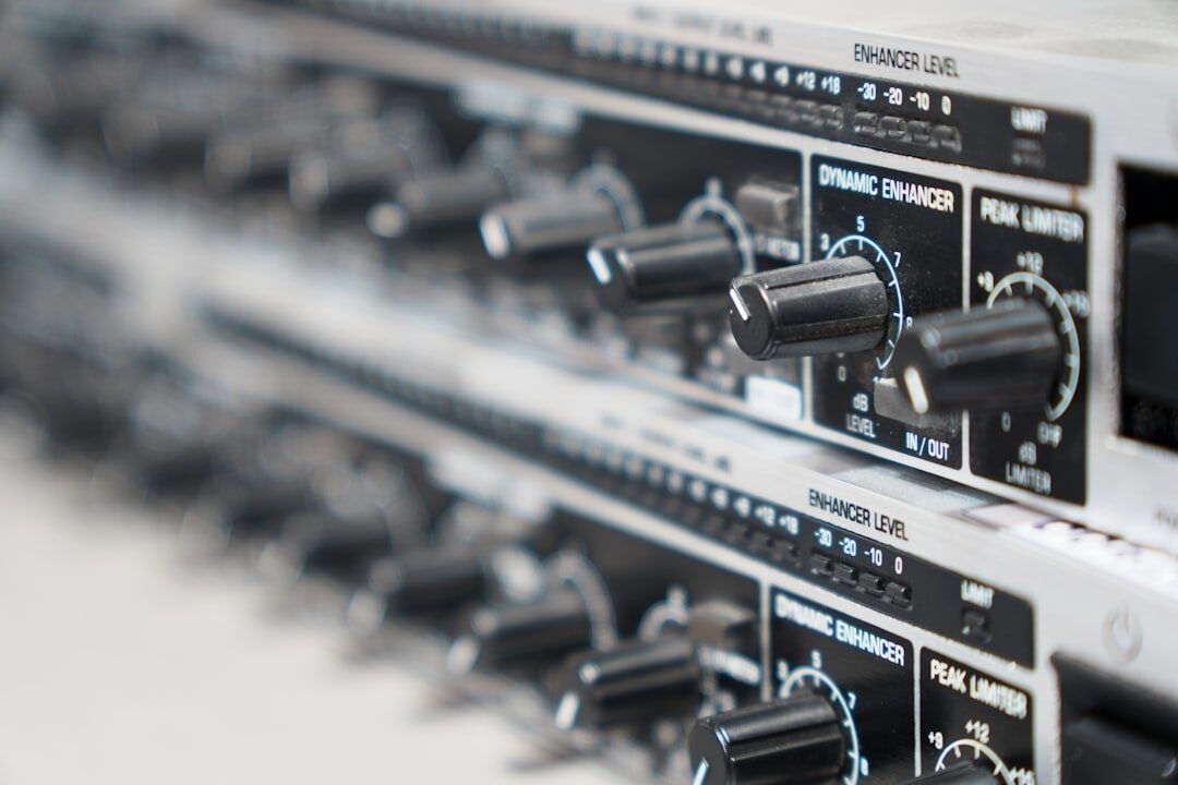 AMD EPYC 9004 Series Switch