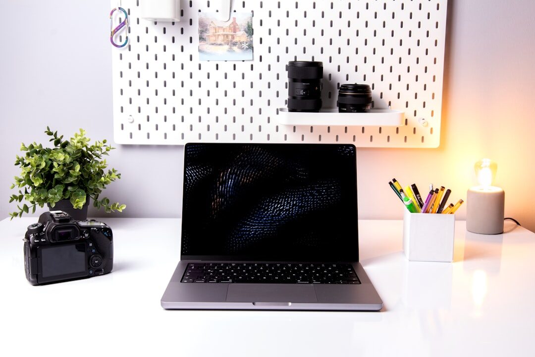 M4 Pro Excellence: Apple M4 Pro vs Intel Ultra 9