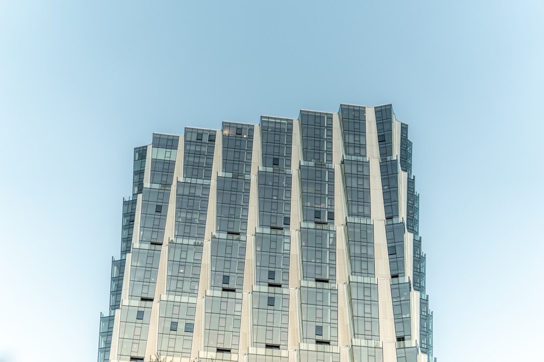 Energy efficient data center