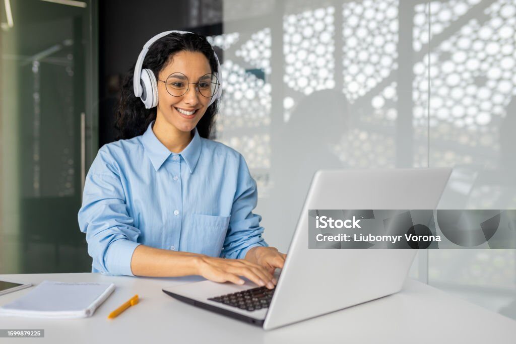 Apple M4 Pro Excellence: Best Local LLM AI Workstations